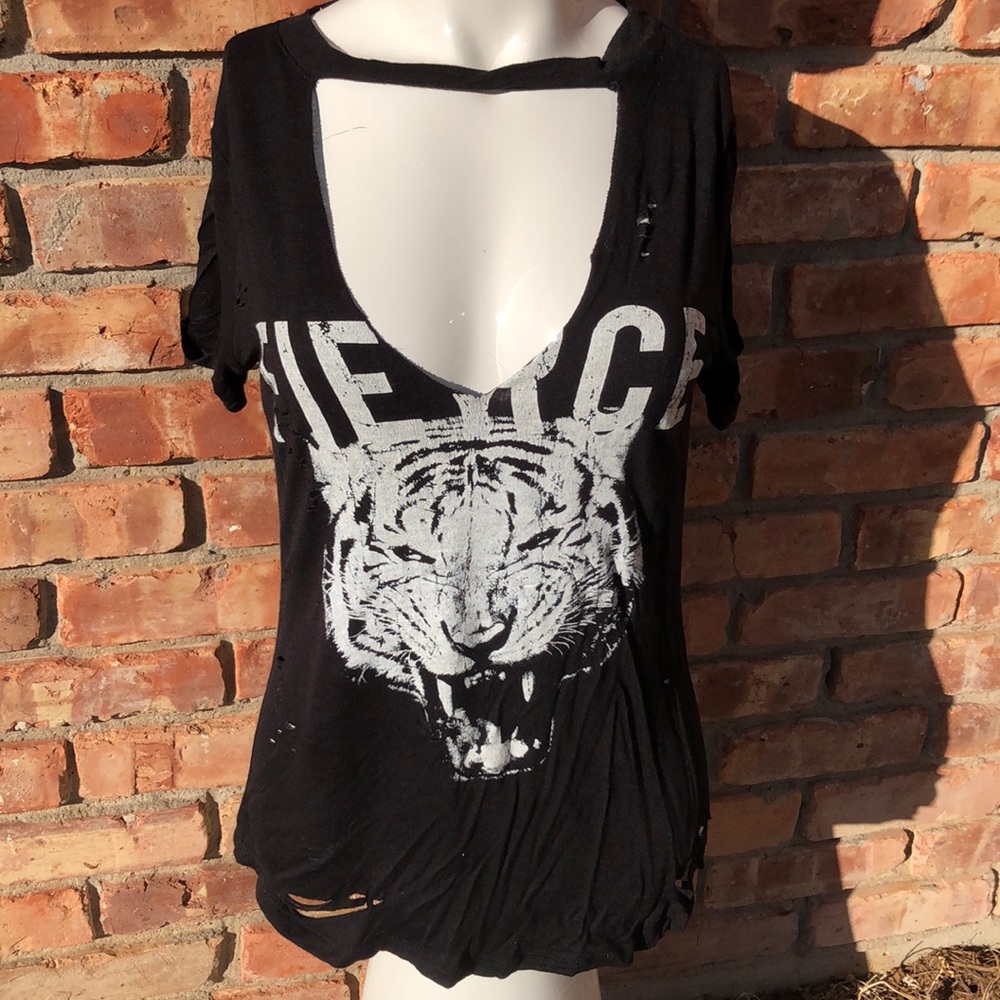 Hippie Chic USA brand,  distressed tiger t-shirt. Size small
